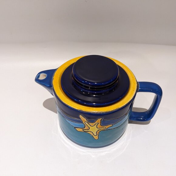Vintage 90s Eduardo Vega Teapot – Ocean Beach Design with Starfish & Seashells - Picture 7 of 11